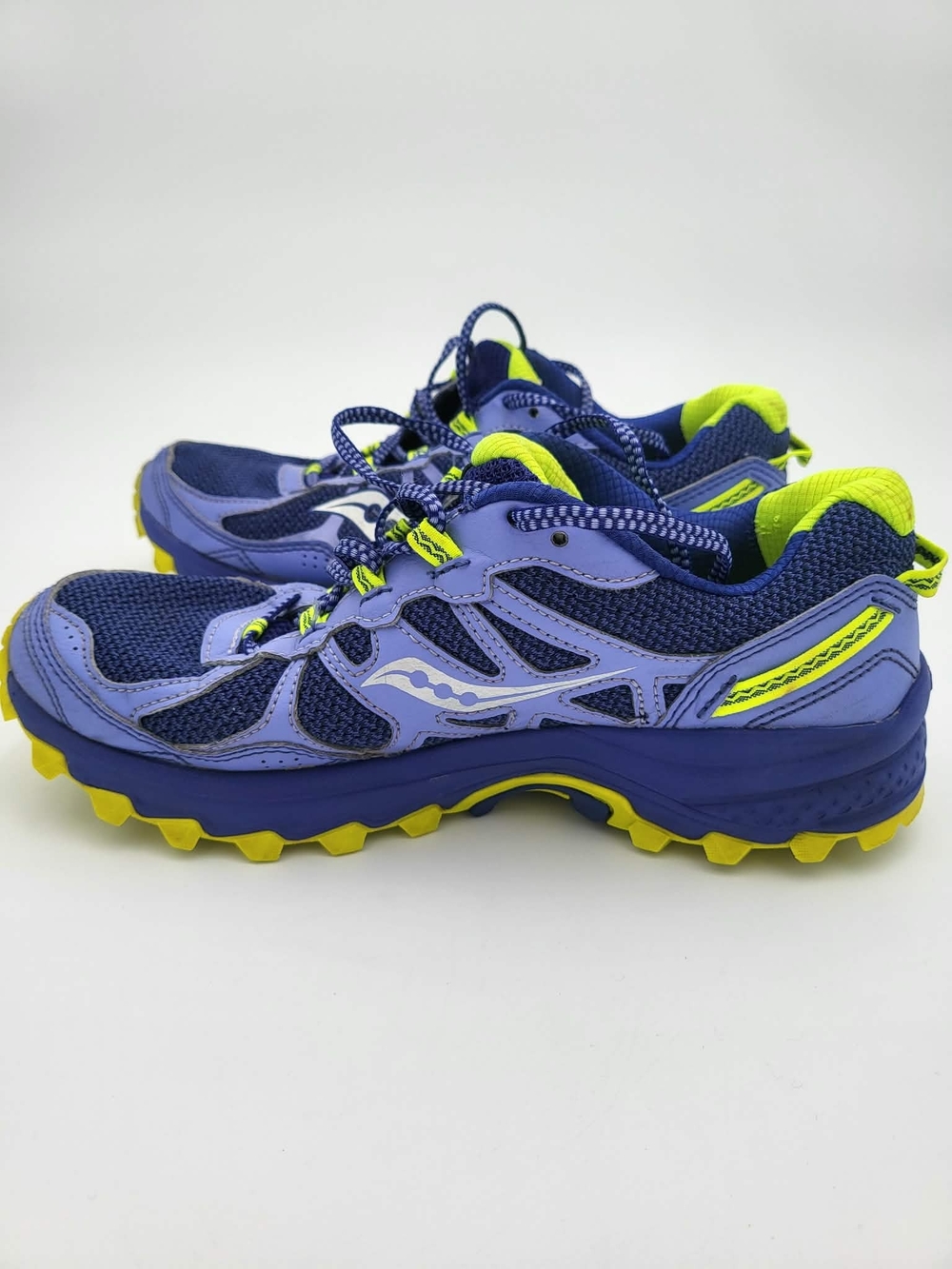 Saucony Excursion TR 11 Citron/Purple Mesh Lace-Up Sneaker S10392-3
